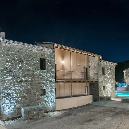 Vila The View Village - & *