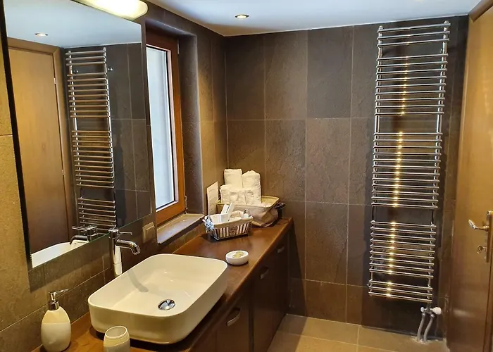 The View Village - & * Karpenisi